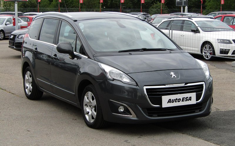 Peugeot 5008 2.0 HDi 