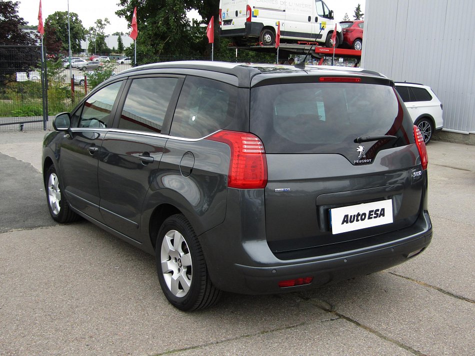 Peugeot 5008 2.0 HDi 