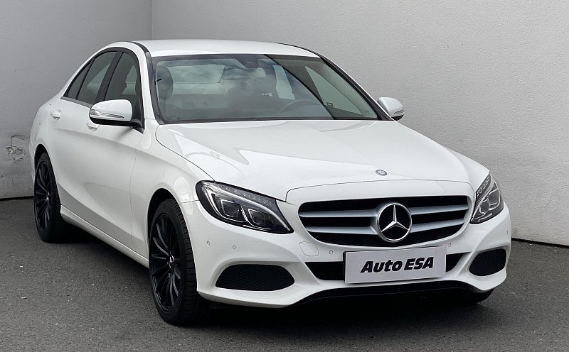 Mercedes-Benz Třída C 2.2 CDi  C 220