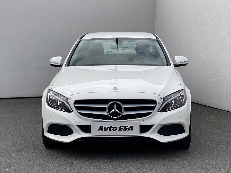 Mercedes-Benz Třída C 2.2 CDi  C 220