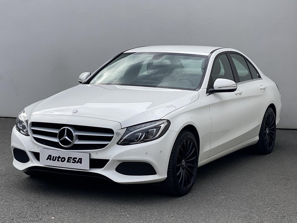 Mercedes-Benz Třída C 2.2 CDi  C 220