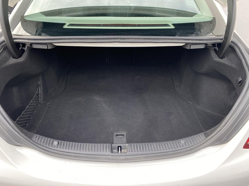 Mercedes-Benz Třída C 2.2 CDi  C 220