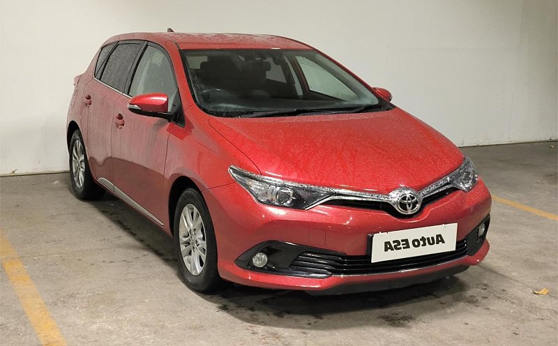Toyota Auris 1.2 i 