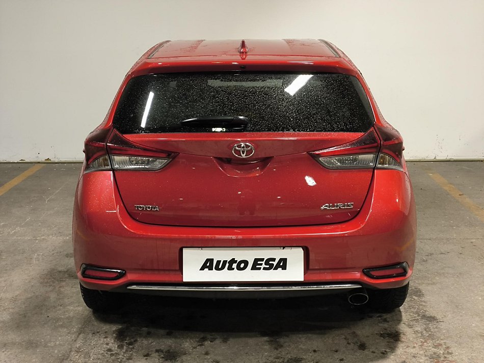 Toyota Auris 1.2 i 