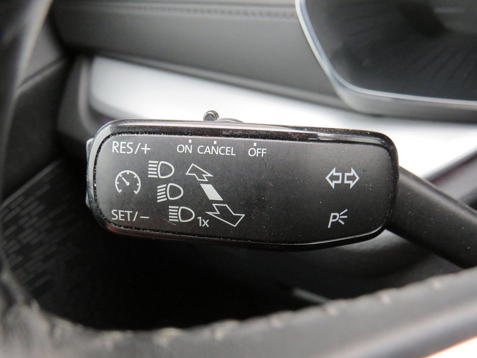 Škoda Octavia IV 1.5 TSi Ambition