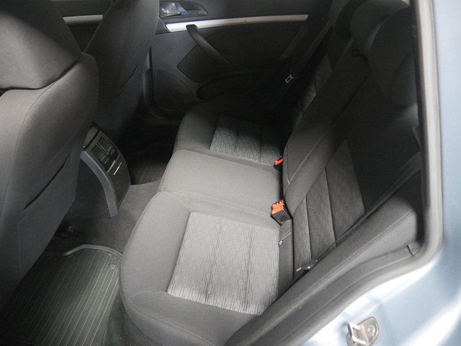 Škoda Octavia II 1.4i 