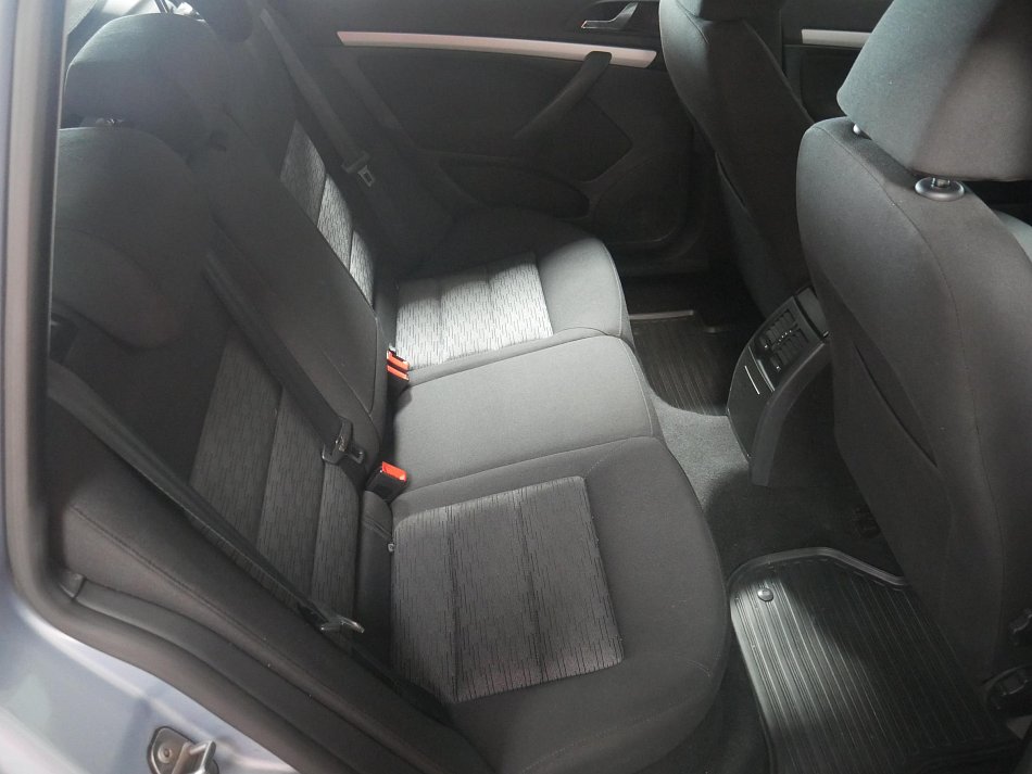 Škoda Octavia II 1.4i 