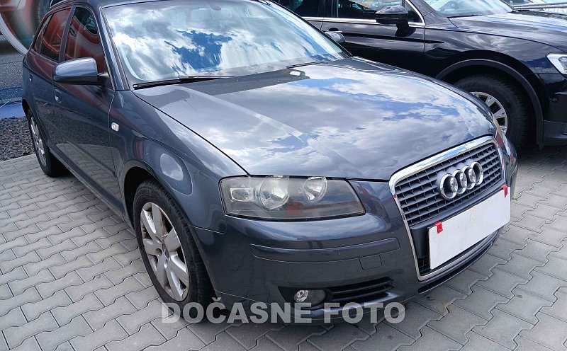 Audi A3 1.6i 