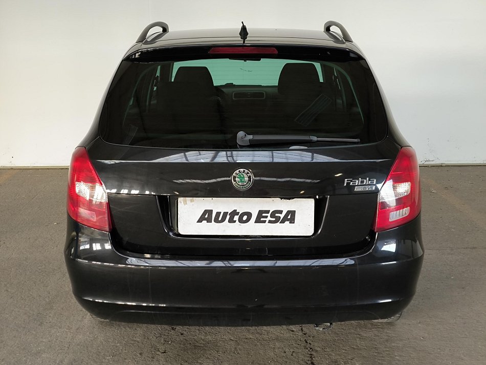 Škoda Fabia II 1.4 16V Ambiente