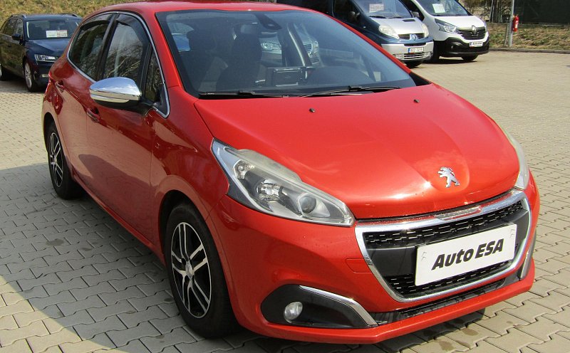 Peugeot 208 1.6HDi 