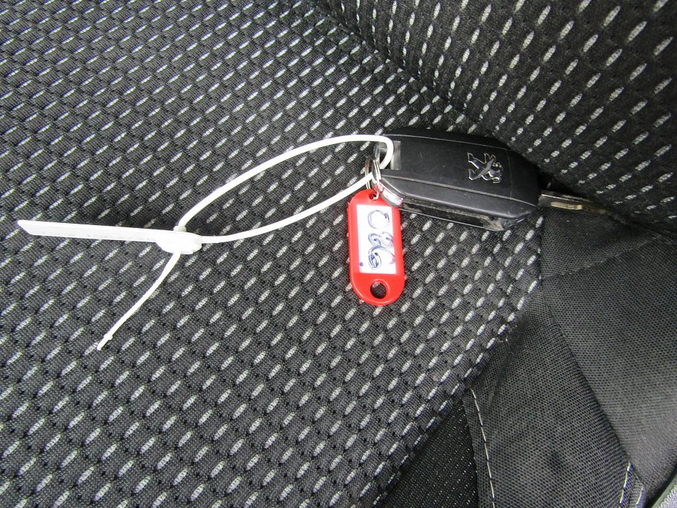Peugeot 208 1.6HDi 