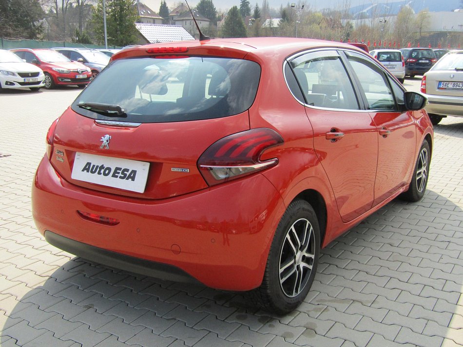 Peugeot 208 1.6HDi 