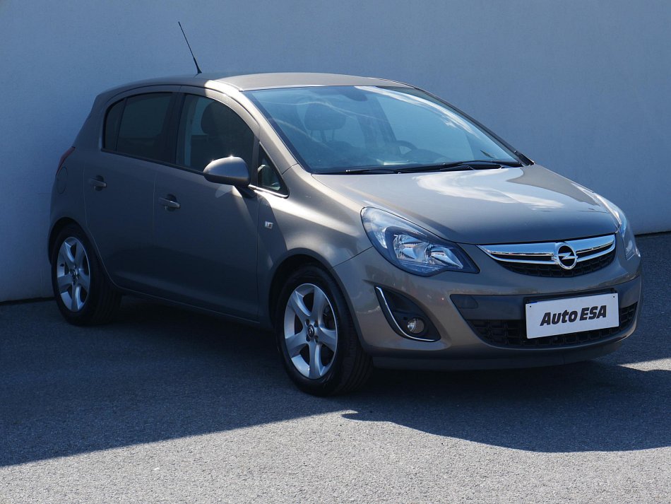 Opel Corsa 1.2i Sport