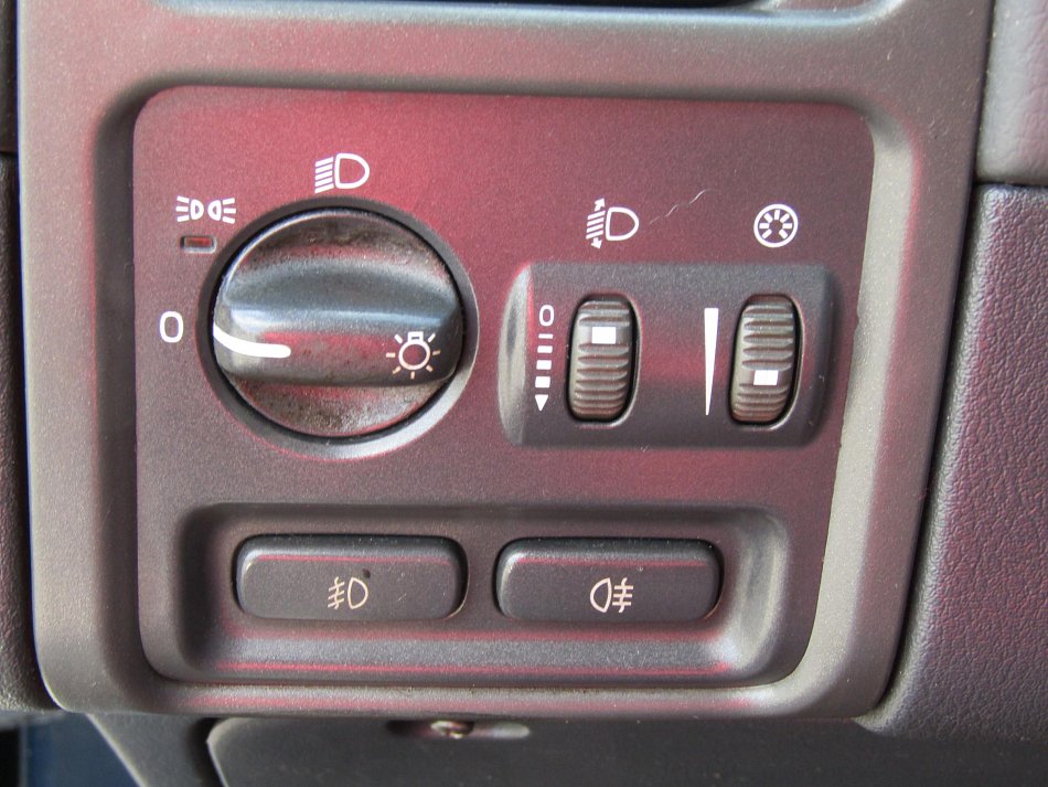 Volvo V40 1.9D 