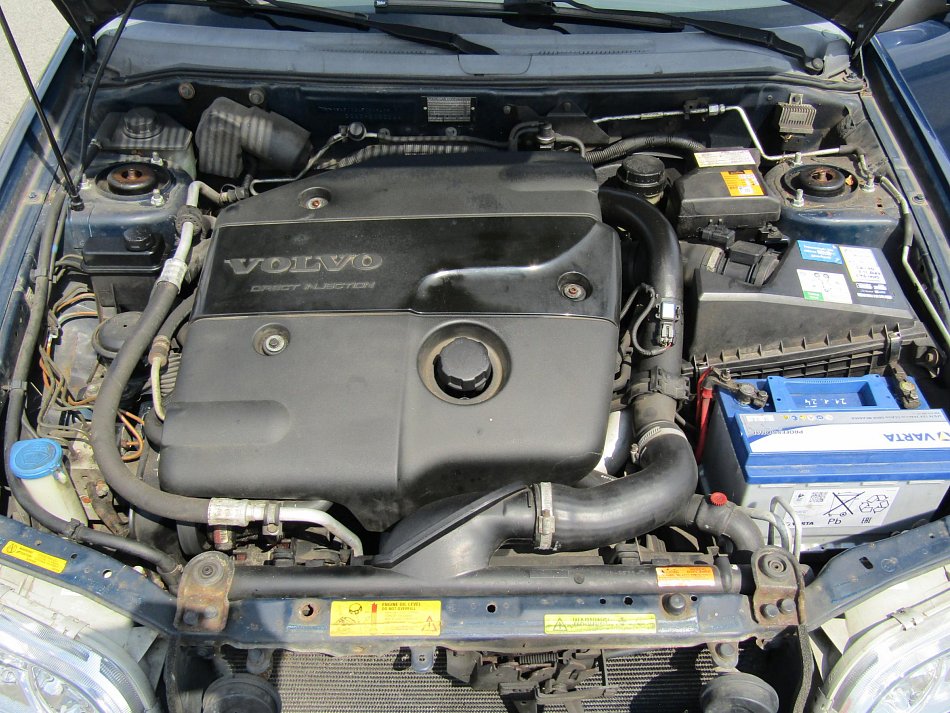 Volvo V40 1.9D 