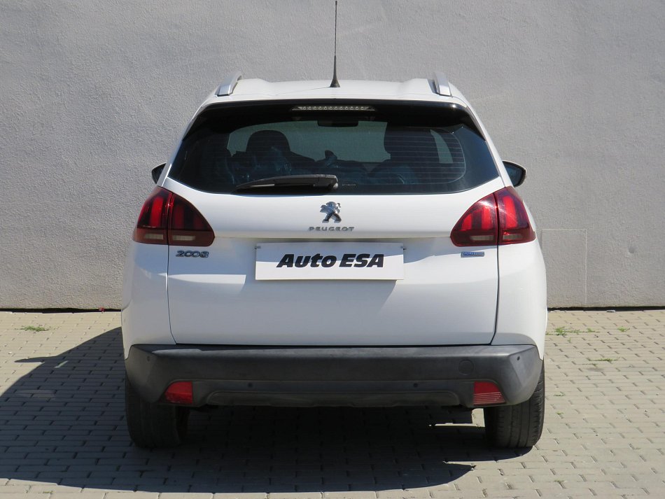 Peugeot 2008 1.2PT 