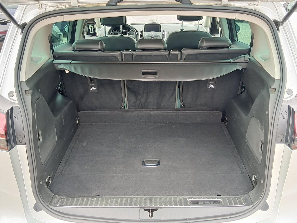 Opel Zafira 1.6CDTi 