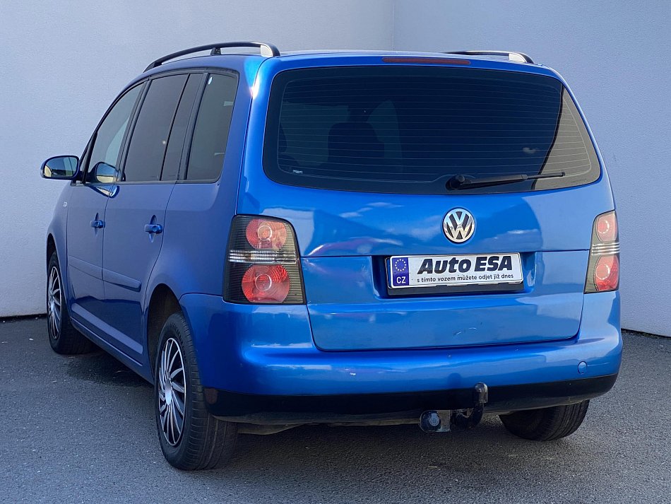 Volkswagen Touran 2.0TDi 