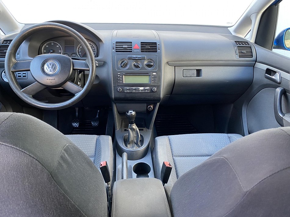 Volkswagen Touran 2.0TDi 