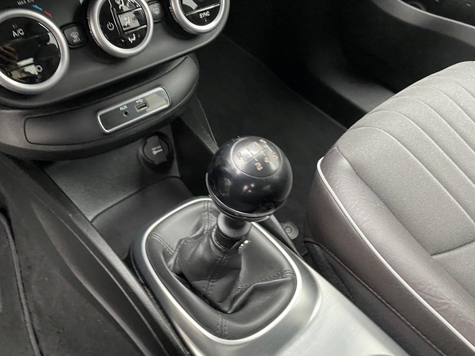 Fiat 500X 1.4i Lounge