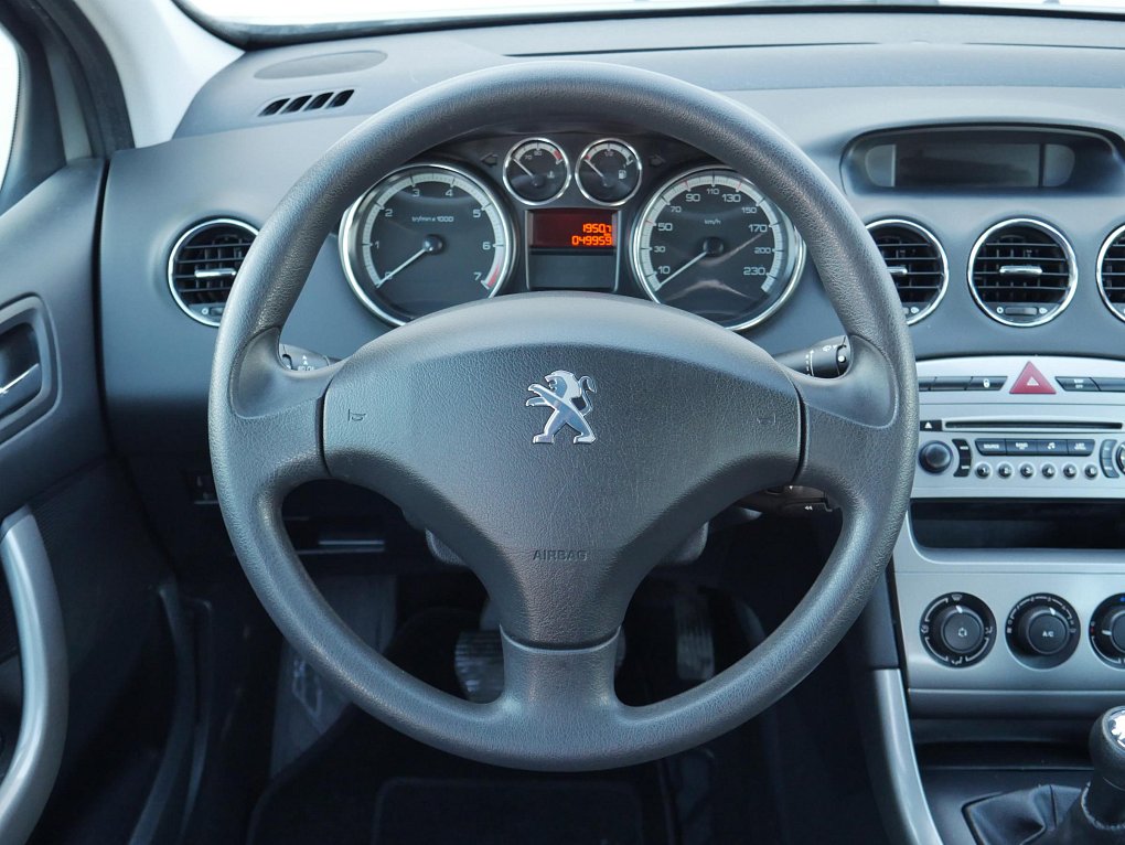 Peugeot 308 1.4i 