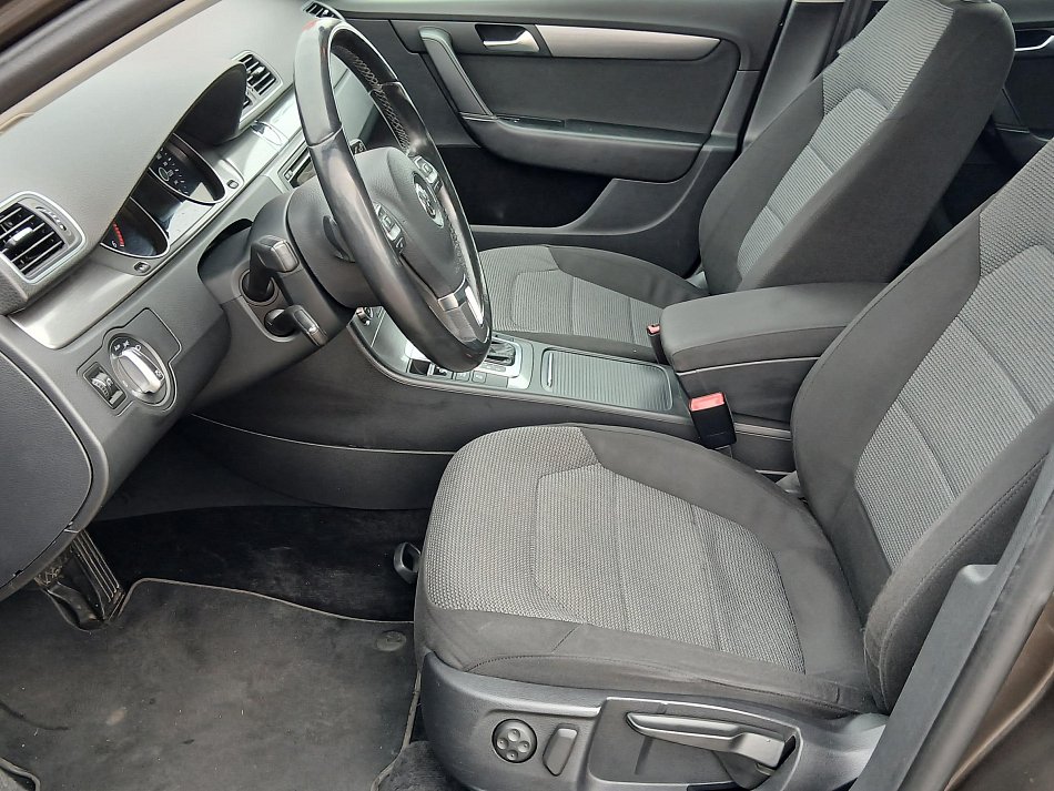 Volkswagen Passat 2.0 TDi 