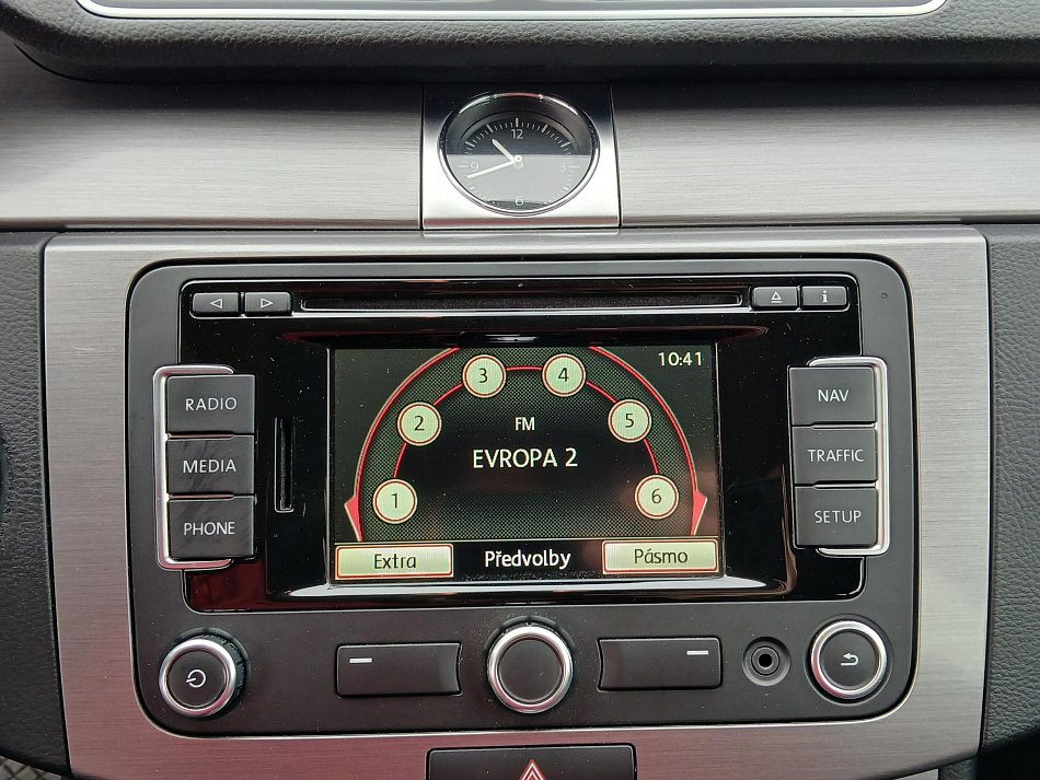 Volkswagen Passat 2.0 TDi 