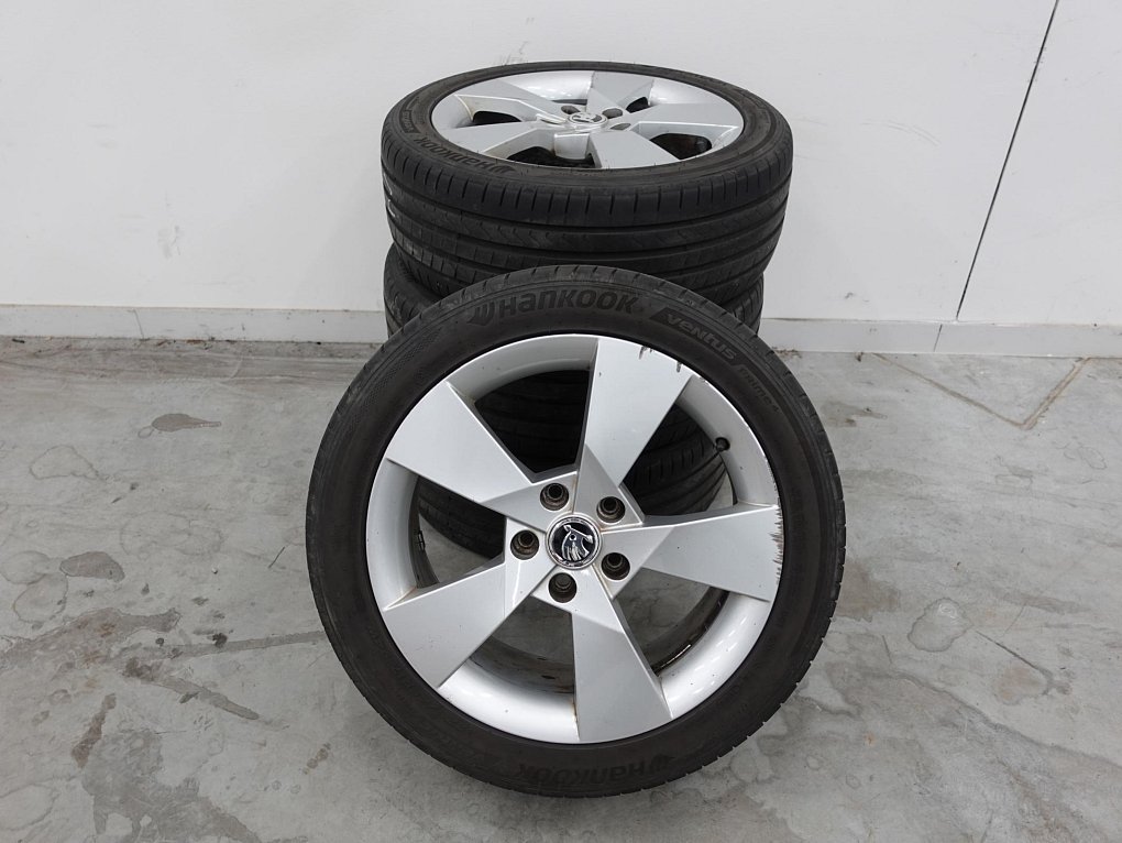 Škoda Octavia III 1.6 TDi Elegance