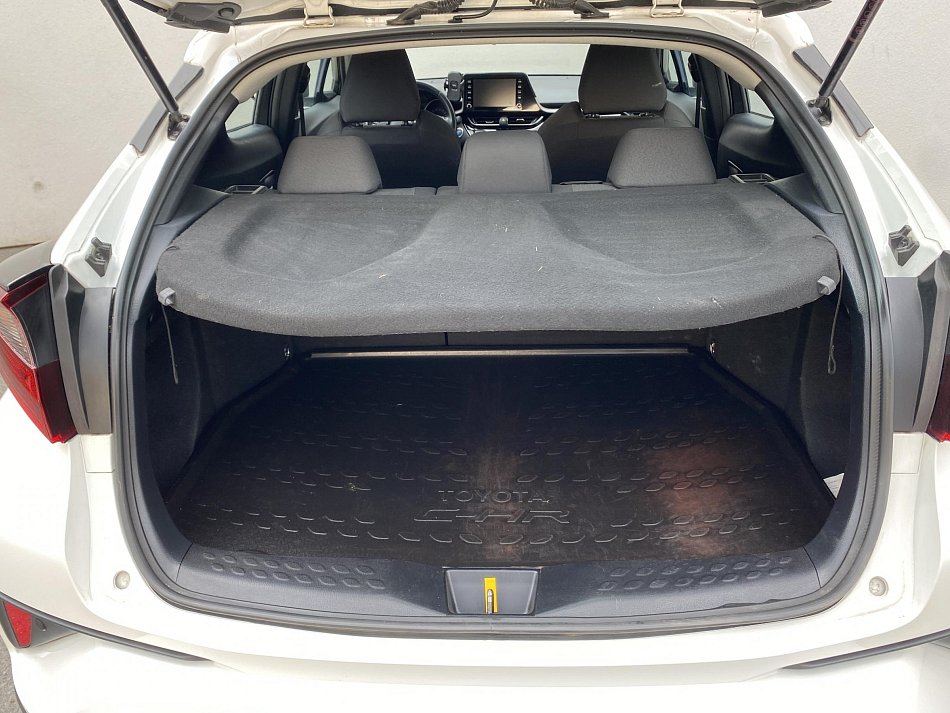 Toyota C-HR 1.8i Comfort