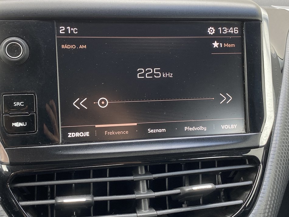 Peugeot 2008 1.2 PT 