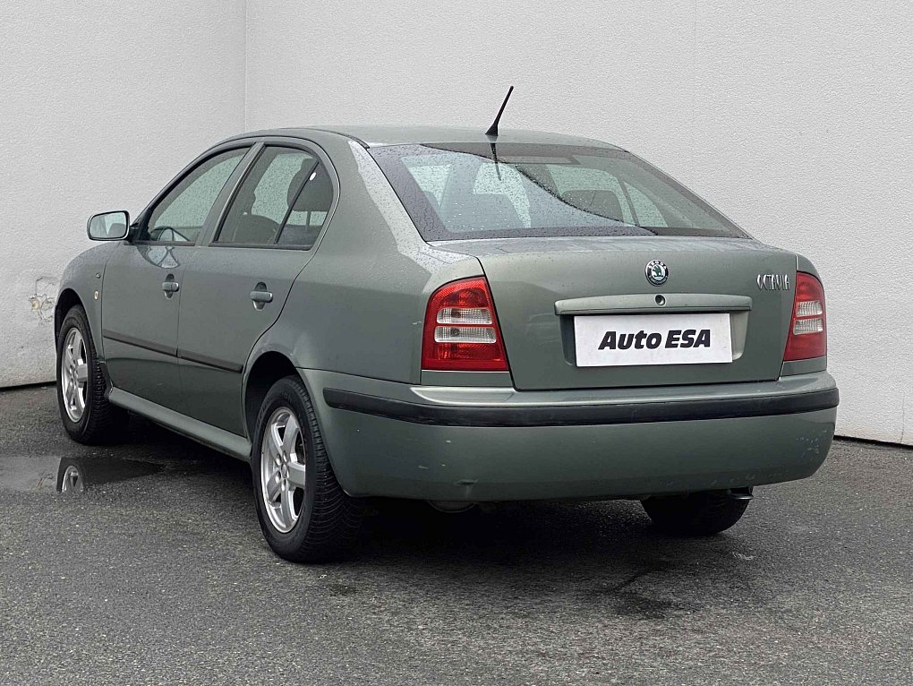 Škoda Octavia 1.8T Elegance