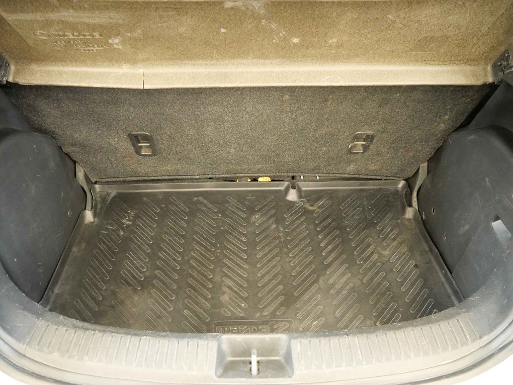 Mazda 2 1.3 i 