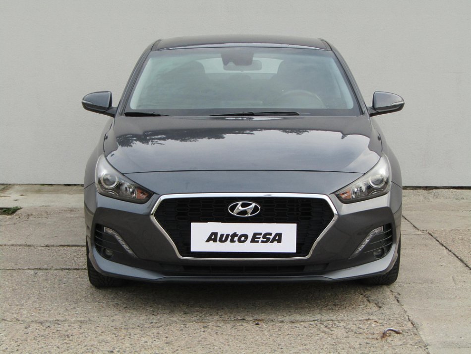Hyundai I30 1.4 T-GDi Trikolor