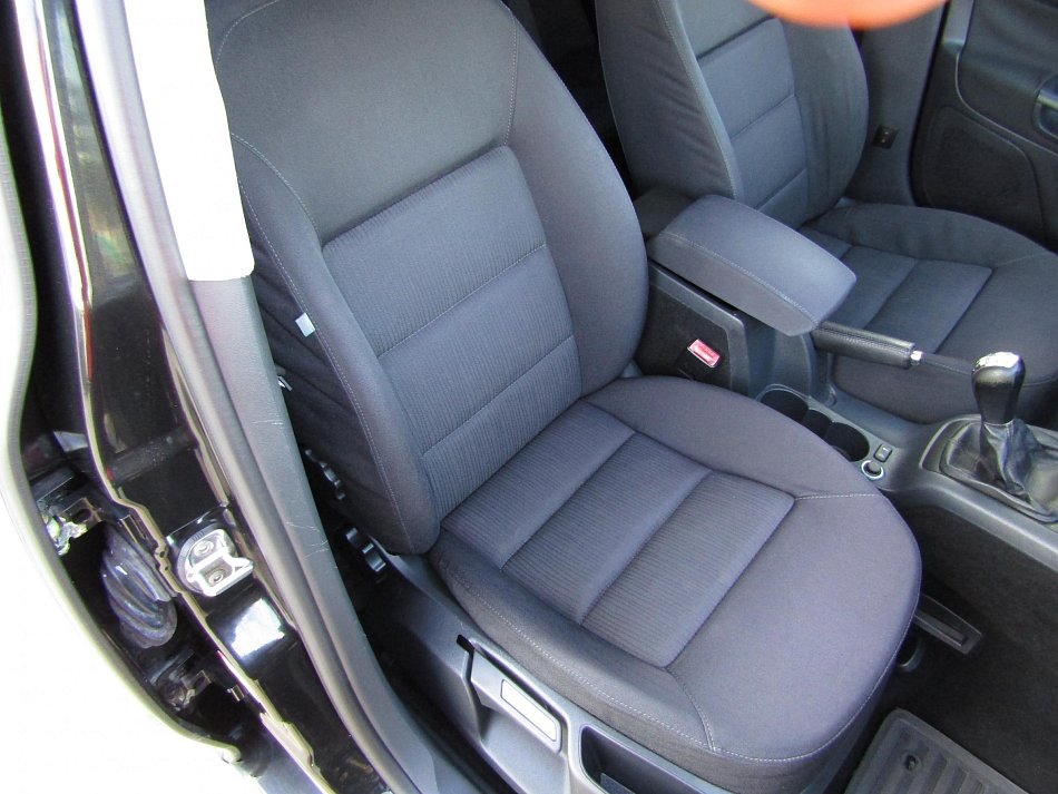 Škoda Octavia II 2.0TDi Elegance