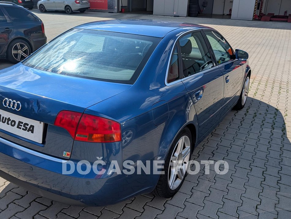 Audi A4 2.0 TDi 