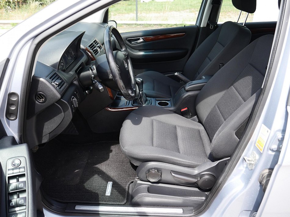 Mercedes-Benz Třída A 1.5 i 