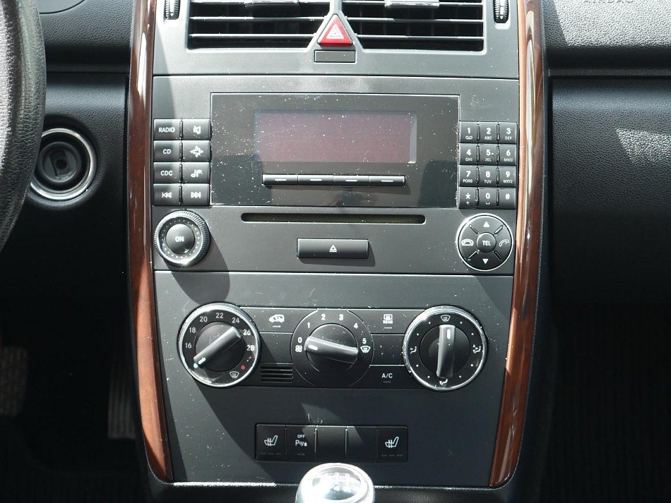 Mercedes-Benz Třída A 1.5 i 