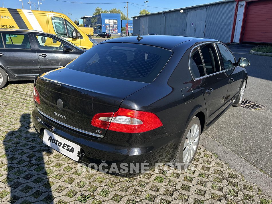 Škoda Superb II 2.0TDI Ambition