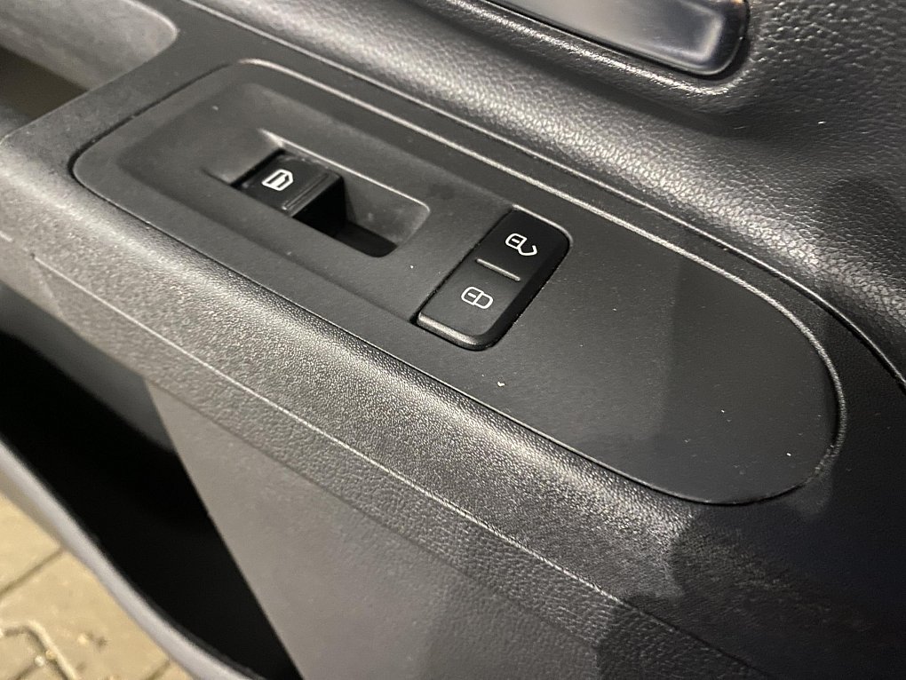 Volkswagen Up! 1.0i CUP