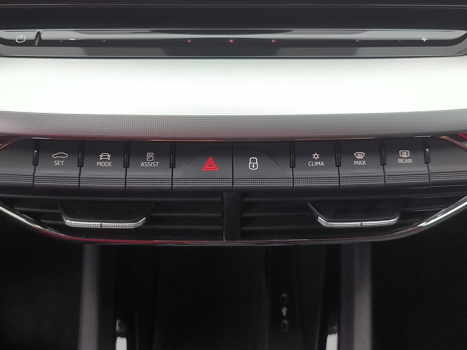 Škoda Octavia IV 1.5 TSI 