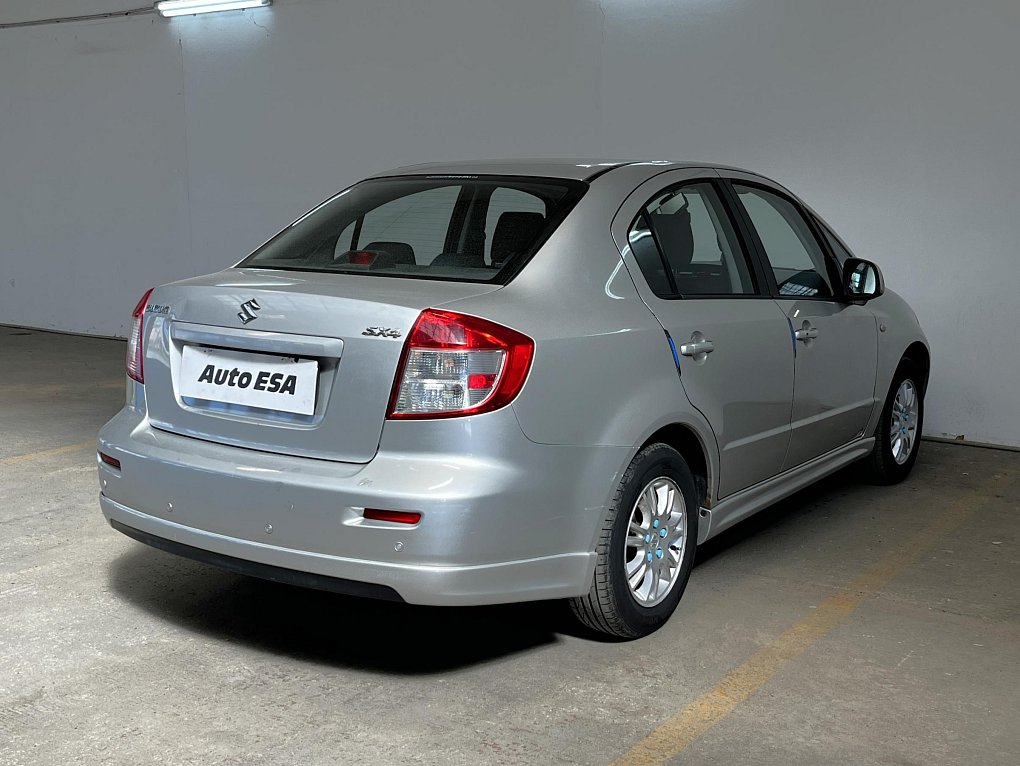 Suzuki SX4 1.6i 