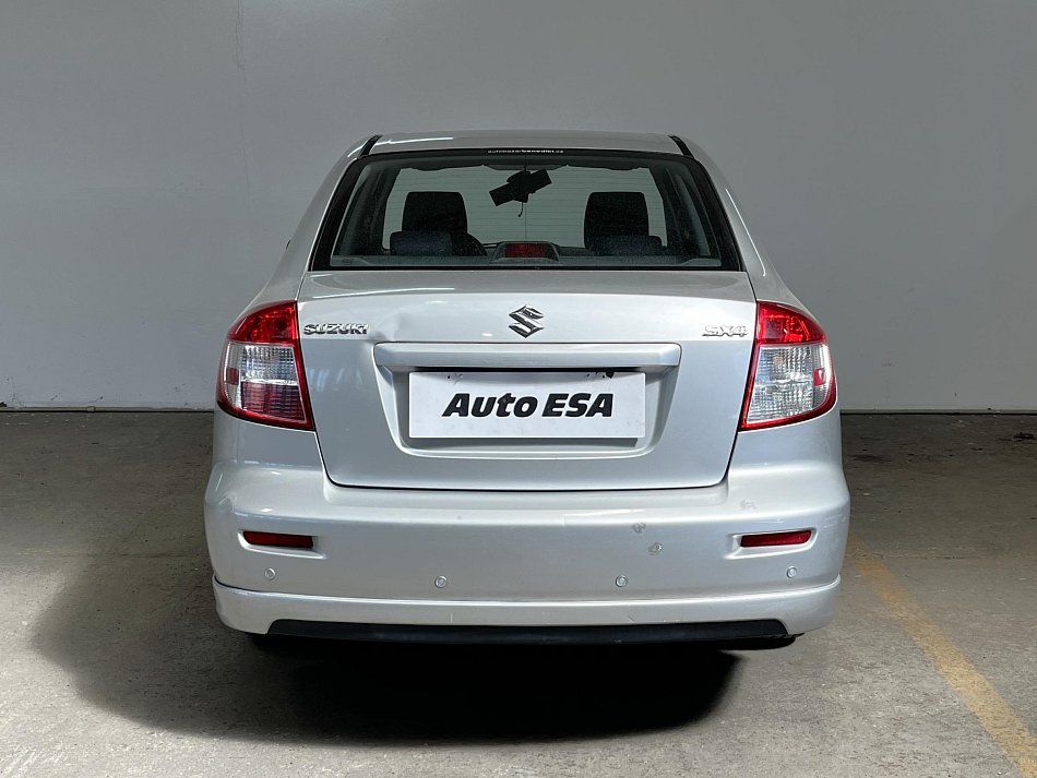 Suzuki SX4 1.6i 