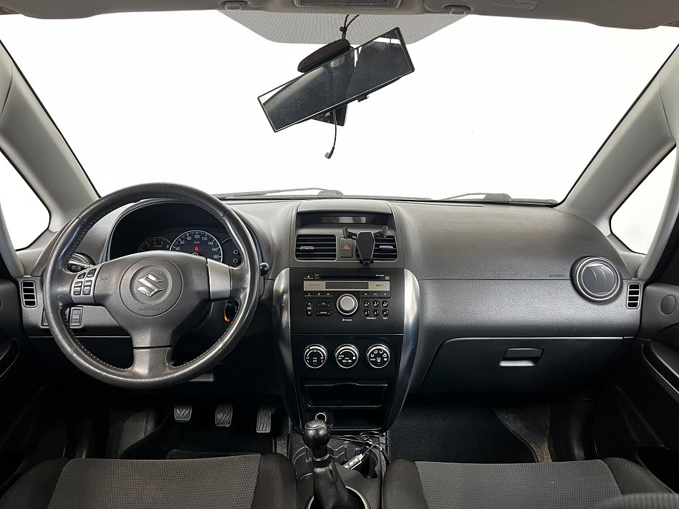 Suzuki SX4 1.6i 