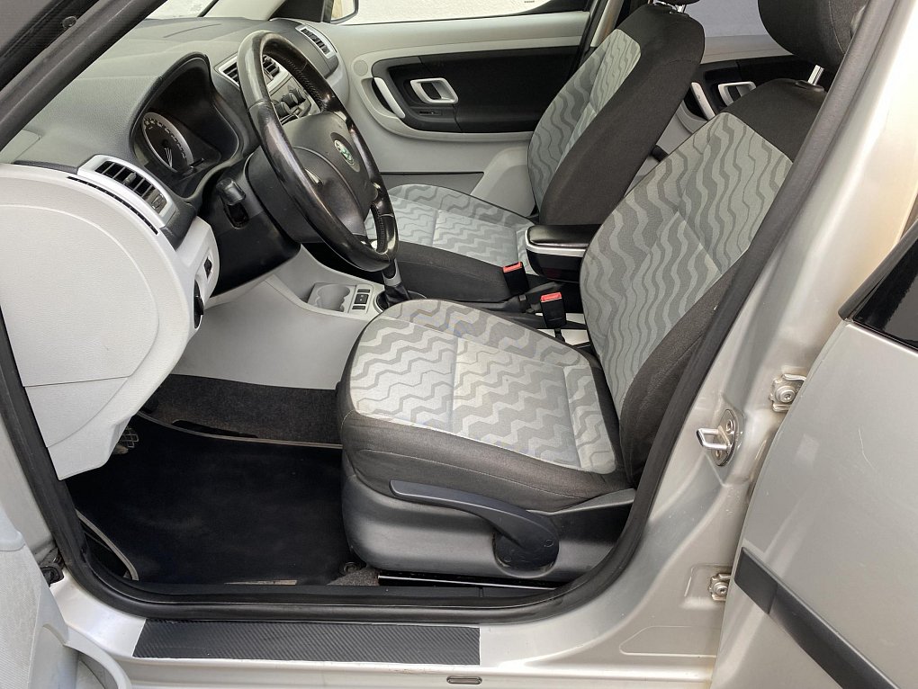Škoda Roomster 1.6 i 