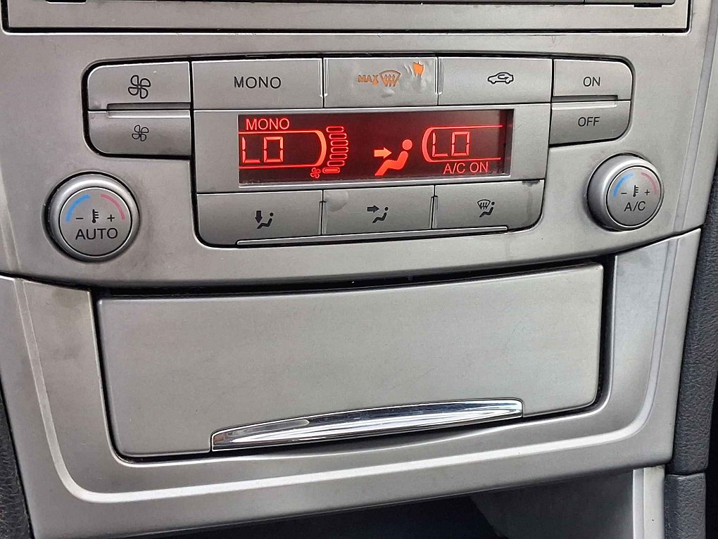 Ford Mondeo 2.0 TDCi 