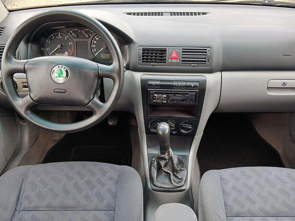 Škoda Octavia 1.6 MPi 