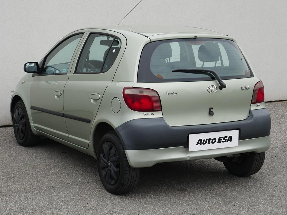 Toyota Yaris 1.0i 