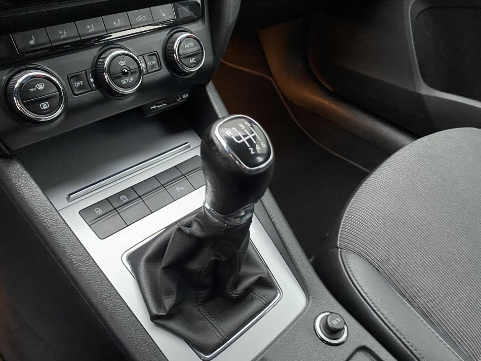 Škoda Octavia III 2.0 TDi Elegance