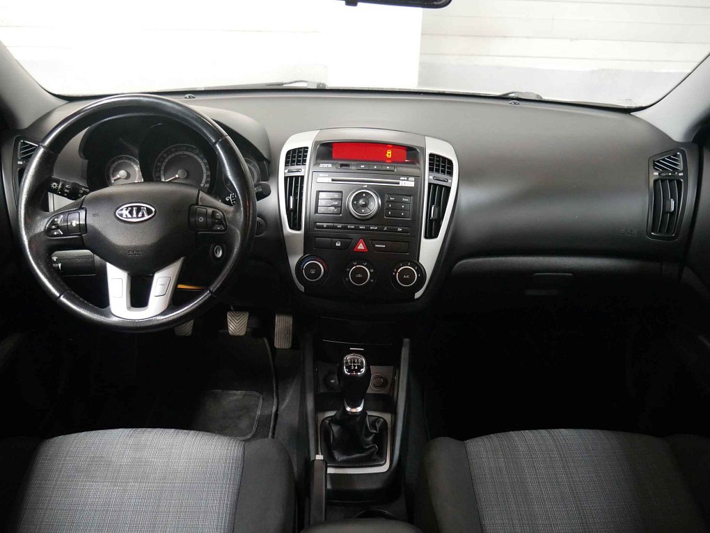 Kia Ceed 1.4i 