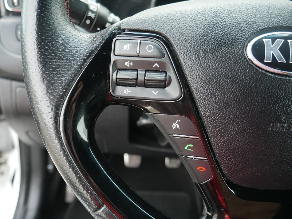 Kia Ceed 1.6 T-GDi GT